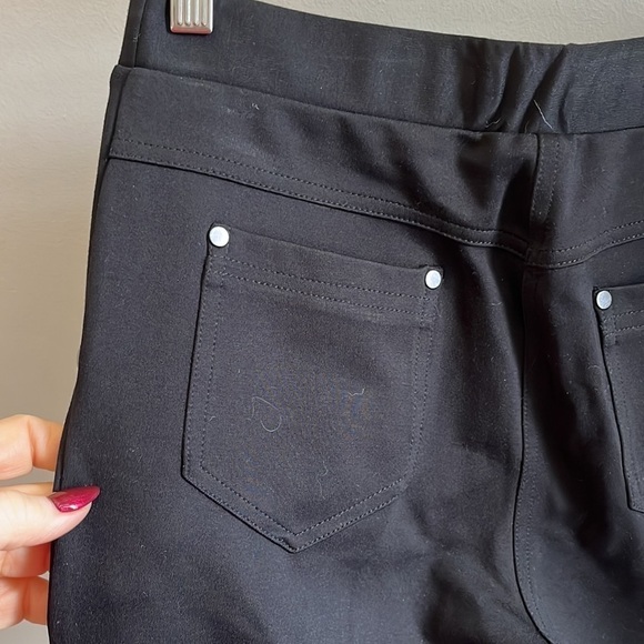 Insight Solid Black Leggings Pants Back Pockets Pull-On Size 2 Spandex - Picture 7 of 9